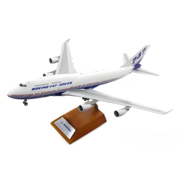 boeing 747 diecast model