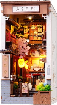 Rolife Book Nook Sakura Wine Alley