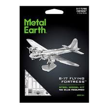 Metal Earth B-17 Flying Fortress