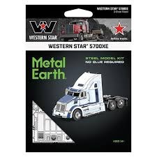 Metal Earth Western Star 5700xe Steel Model Kit