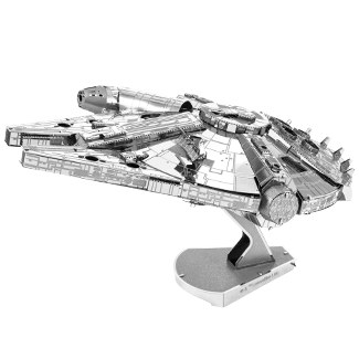 Metal Earth 3D Metal Model Kit- Star Wars Millenium Falcon