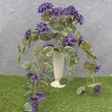 Geranium Bush, 15"x20"- Purple