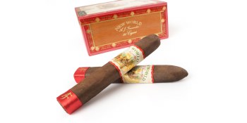 AJ Fernandez New World Oscuro Toro