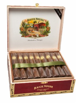 Brickhouse Double Connecticut Robusto Single