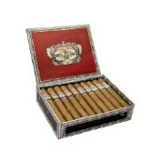 Alec Bradley Medalist Robusto