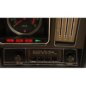 1969 Camaro &amp; Firebird AM/FM Stereo Radio 100 Watt