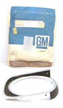 1967 Camaro NOS Standard Headlamp Bezel RH GM Part# 3886613