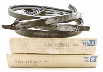 1968 1969 Camaro &amp; Firebird NOS Roofrail Weatherstrips GM# 7719482 &amp; 7719483 Pair