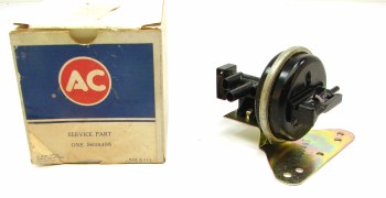 1968 1969 Camaro NOS RS Headlight Vacuum Relay Valve Original GM Part# 5638498