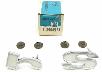 1967 Camaro NOS RS Front Fender Emblem  Original GM Part# 3904573