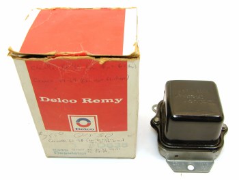 1968 1969 Camaro Corvette Chevelle Nova  NOS Voltage Regulator 1119515 Dated 8H