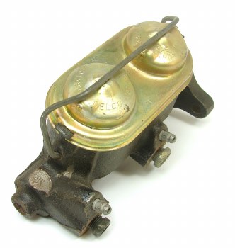 1967 1968 Camaro NOS Metallic Brake Drum Brake Master Cylinder  BS code