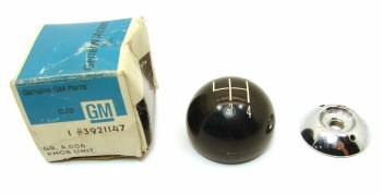 1967 1968 Camaro NOS Black &amp; Chrome Shifter Knob GM Part# 3961437 5/16 Thread