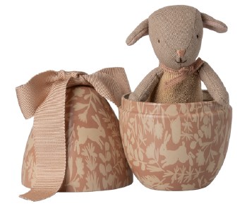 Easter Egg Lamb Powder