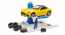 Car Service w/ Roadster