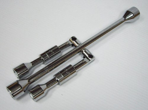 Folding Lug Wrench