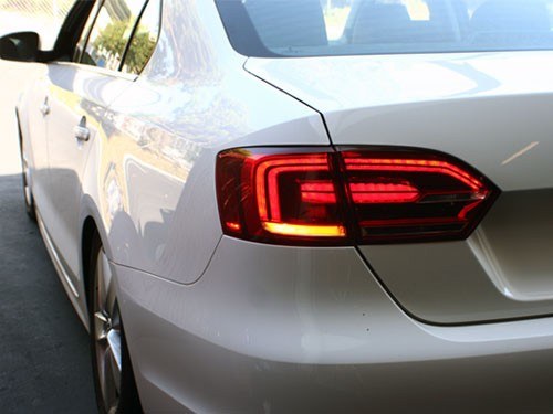 Jetta 6 Taillights Hybrid RED