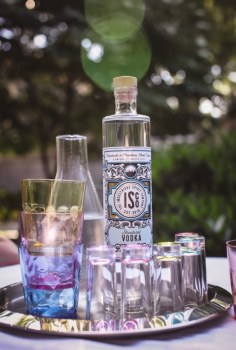 ISCO Ostreida Oyster Vodka 750ml
