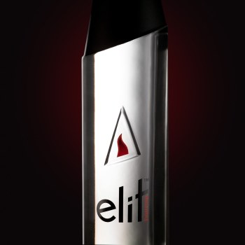 Stolichnaya Elite Eighteen 750 ml
