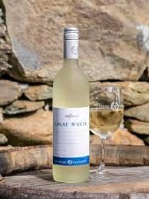 Newport Vineyards Great White