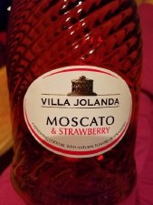 Villa Jolanda Moscato & Strawberry 750ml