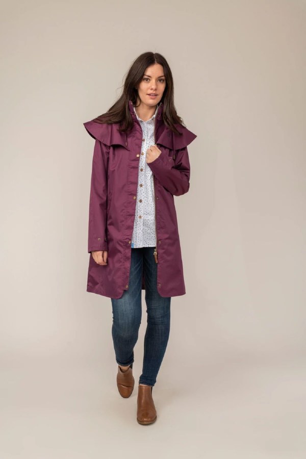 Lighthouse Outrider Raincoat 8 Plum