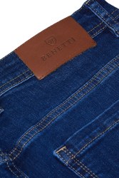 Additional picture of Benetti Austin Mid Wash Jeans