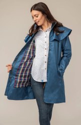Additional picture of Lighthouse Outrider Raincoat 16 Deep Sea