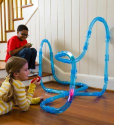 Tunnel Racer 71Pc Track Set
