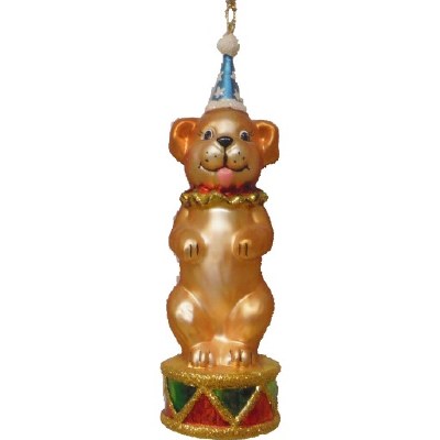 CIRCUS DOG