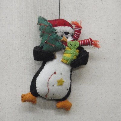 LARGE PENGUIN FELT