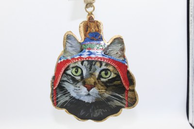 METAL CAT RED GREEN BLUE HAT