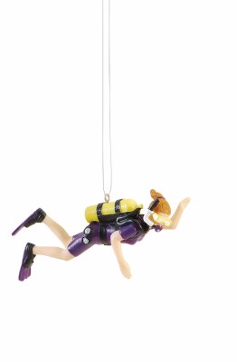 FEMALE SCUBA SWIMMER
