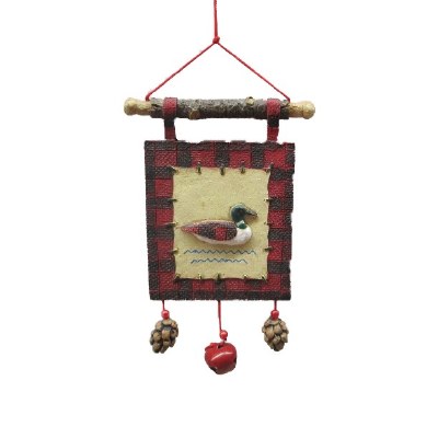 CHECKERED BANNER WITH DUCK