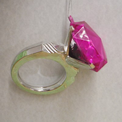 RING WITH PURPLE STONE