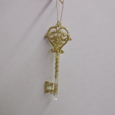 CLEAR AND GOLD SANTA KEY