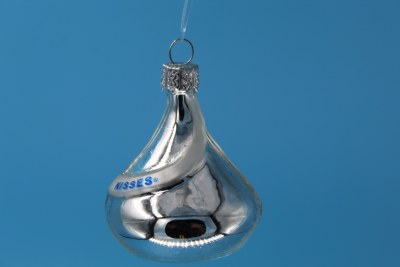 SILVER HERSHEY KISS