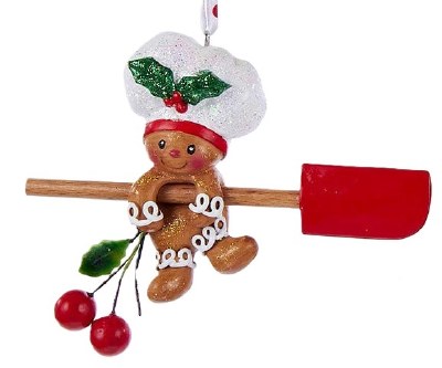 GINGERBREAD ON SPOON