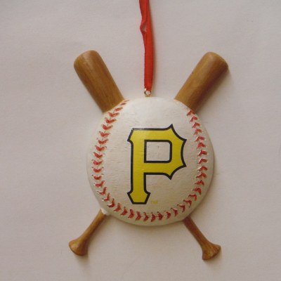 PIRATES BALL WITH BAT