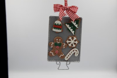 GINGERBREAD COOKIES