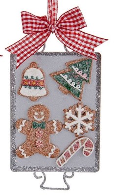 GINGERBREAD COOKIES