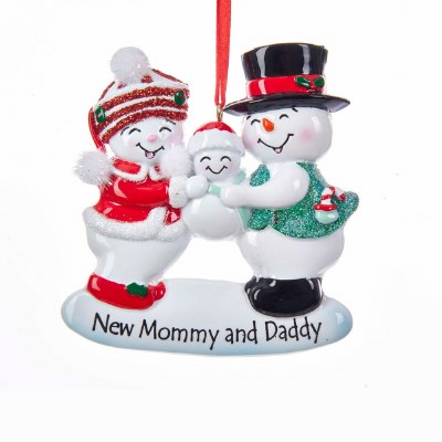 NEW MOMMY AND DADDY