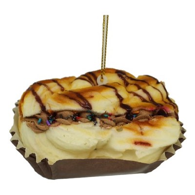 CHOCOLATE ICING BUN WITH CREAM