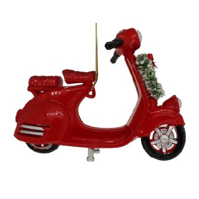 RED SCOOTER WITH WREATH