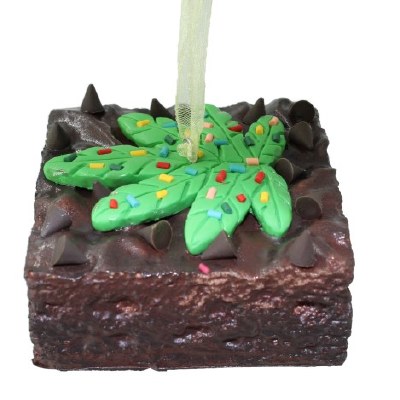 CHOCOLATE CHIP BROWNIE
