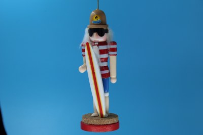 BEACH NUTCRACKER