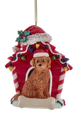 LABRADOODLE W DOG HOUSE
