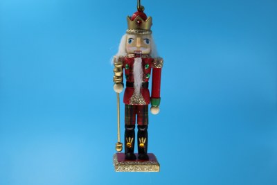 NUTCRACKER