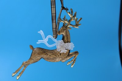 GOLD REINDEER