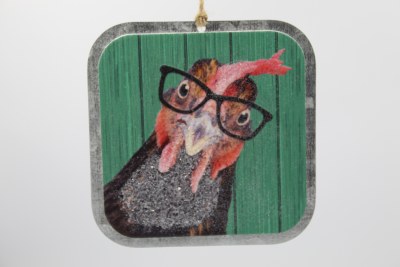CHICKEN W/ GLASSES